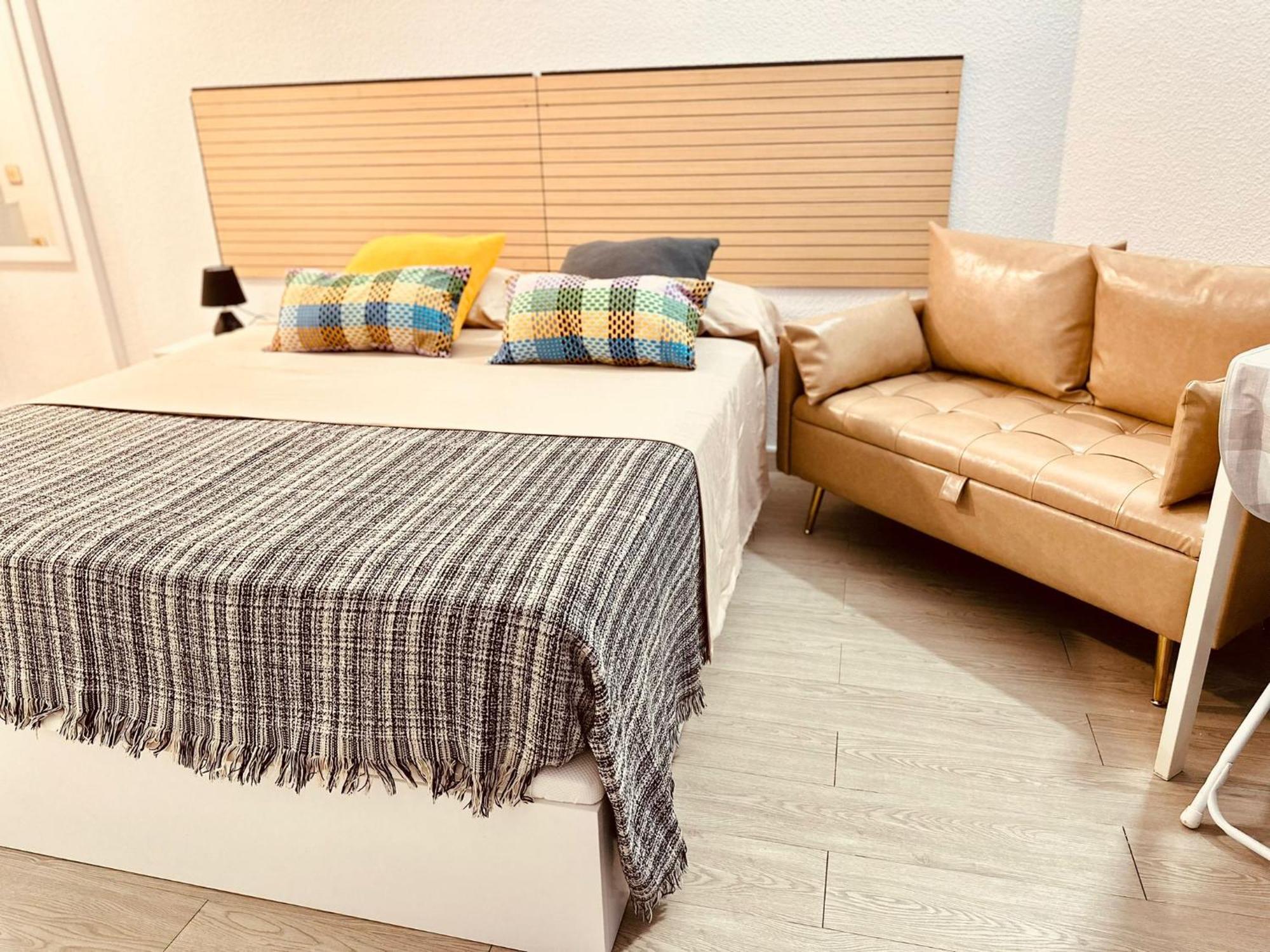 Studio Apartment Santana Habaneras - 18 At Beach With Garage, Pool And Lift Torrevieja Exteriör bild